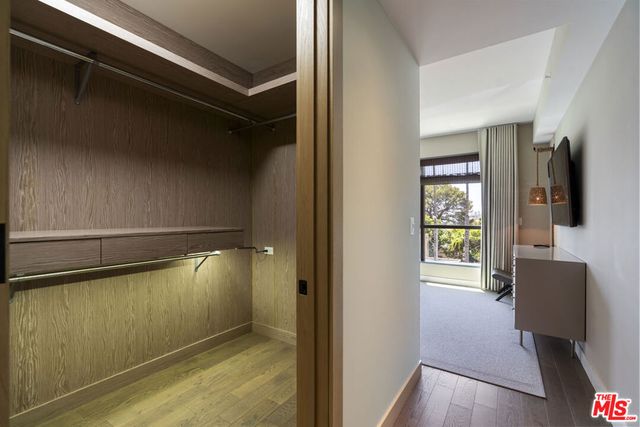 1755 Ocean Avenue 410, Santa Monica, CA 90401