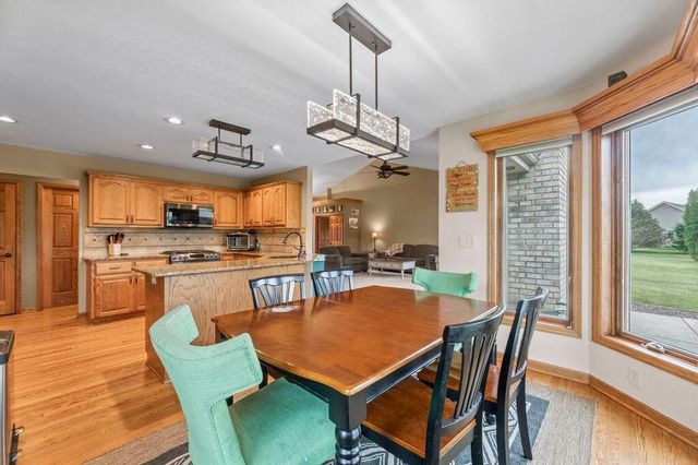 S93W34945 Jericho DRIVE, Eagle, WI 53119