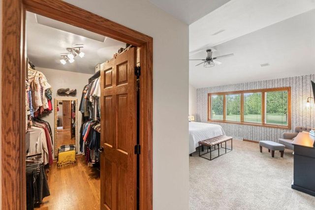 S93W34945 Jericho DRIVE, Eagle, WI 53119