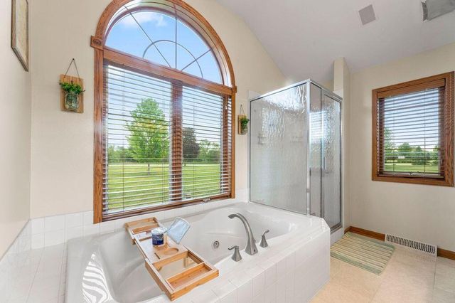 S93W34945 Jericho DRIVE, Eagle, WI 53119