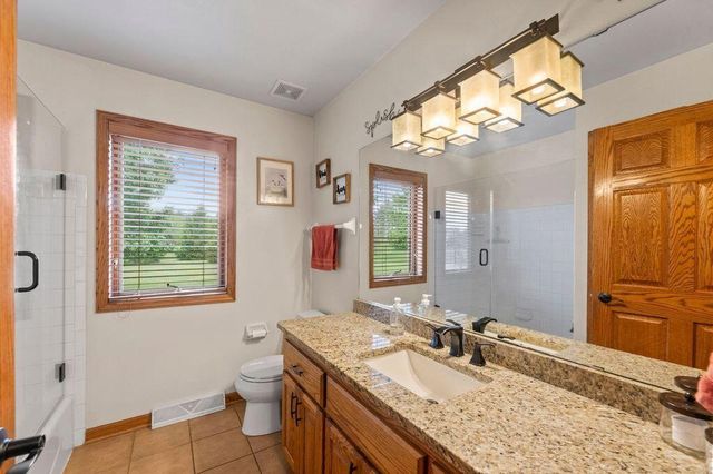 S93W34945 Jericho DRIVE, Eagle, WI 53119