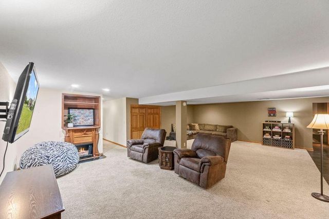 S93W34945 Jericho DRIVE, Eagle, WI 53119