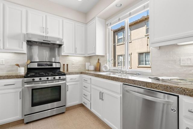 1886 Garzoni Place, Santa Clara, CA 95054