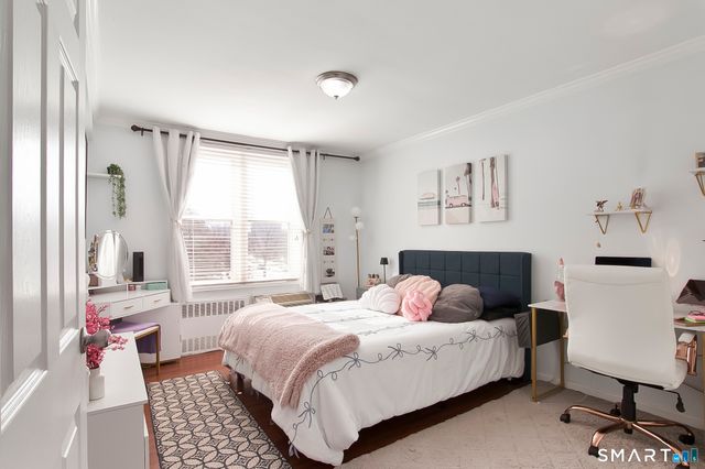 7 4th Street APT 3H, Stamford, CT 06905