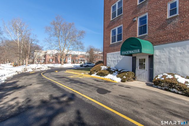 7 4th Street APT 3H, Stamford, CT 06905