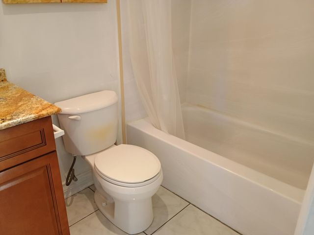 1810 New Palm Way 215, Boynton Beach, FL 33435