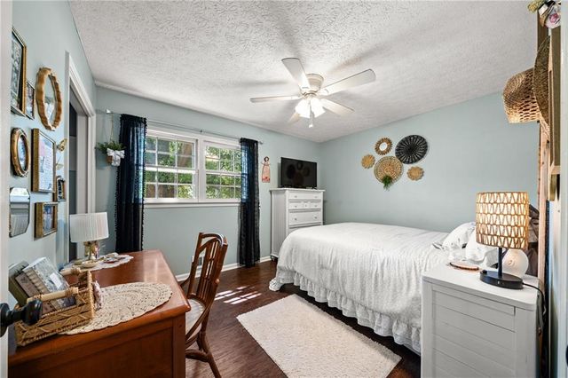 20 Oakdale Drive, Cartersville, GA 30120