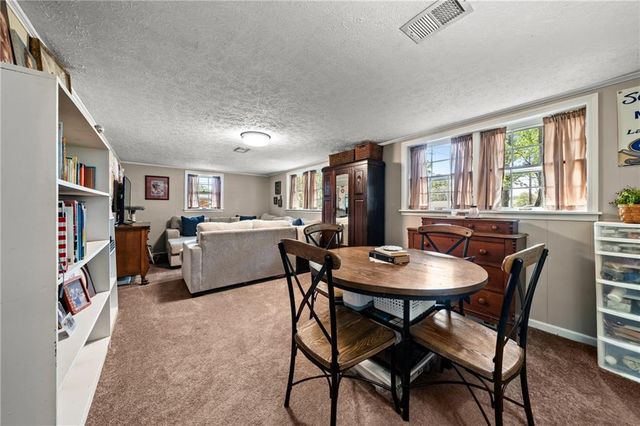 20 Oakdale Drive, Cartersville, GA 30120