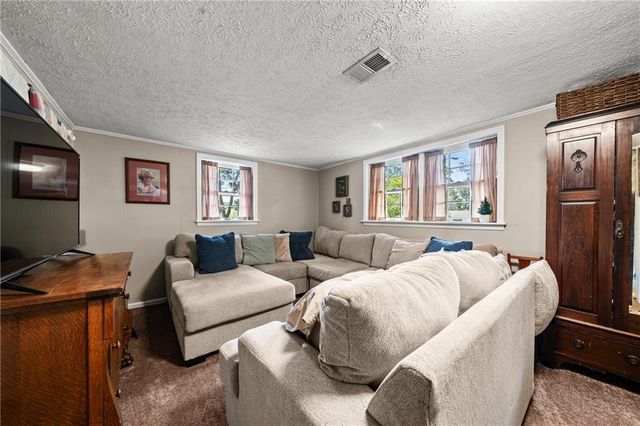 20 Oakdale Drive, Cartersville, GA 30120