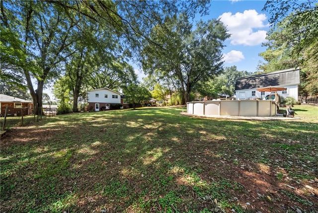 20 Oakdale Drive, Cartersville, GA 30120