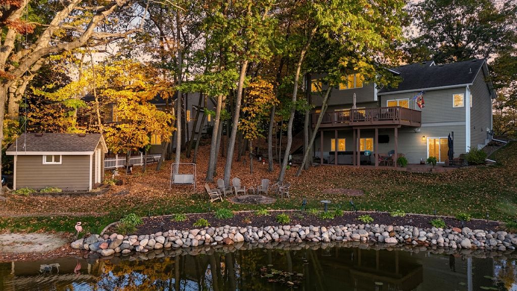11160 Lake Point Drive, Chisago City, MN 55013 — photo 3