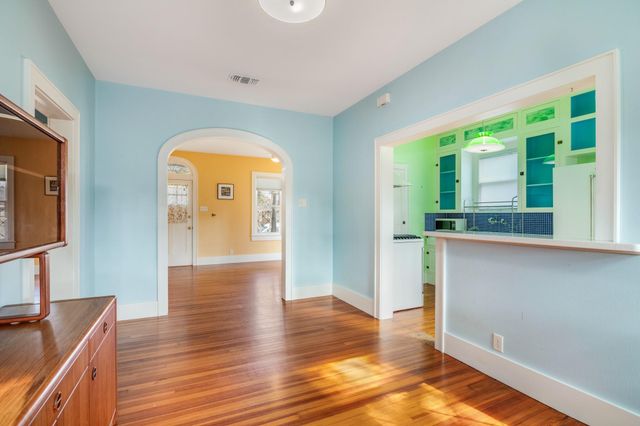 4823 Fannin Drive, Galveston, TX 77551