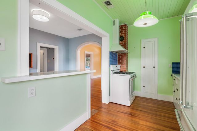 4823 Fannin Drive, Galveston, TX 77551