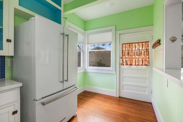 4823 Fannin Drive, Galveston, TX 77551