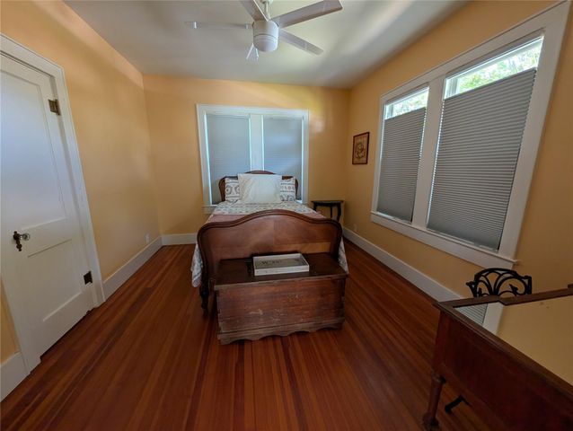 4823 Fannin Drive, Galveston, TX 77551