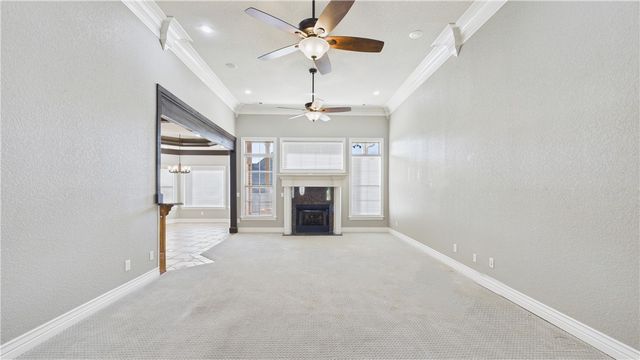 5205 S Bent Tree Drive, Rogers, AR 72745