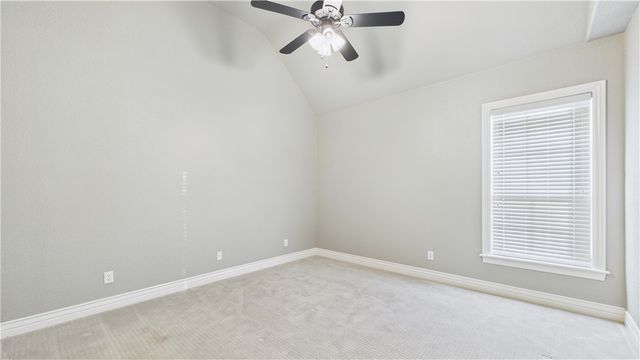 5205 S Bent Tree Drive, Rogers, AR 72745