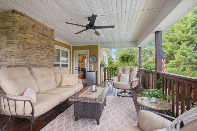 152 Arbor Grove Circle, Georgetown, KY 40324