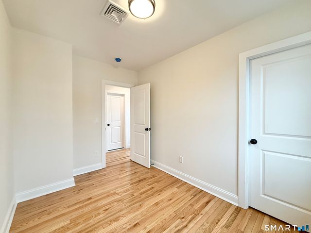 23 Congress Street, Stamford, CT 06902