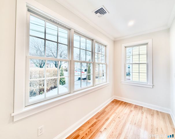 23 Congress Street, Stamford, CT 06902