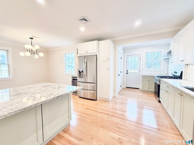 23 Congress Street, Stamford, CT 06902