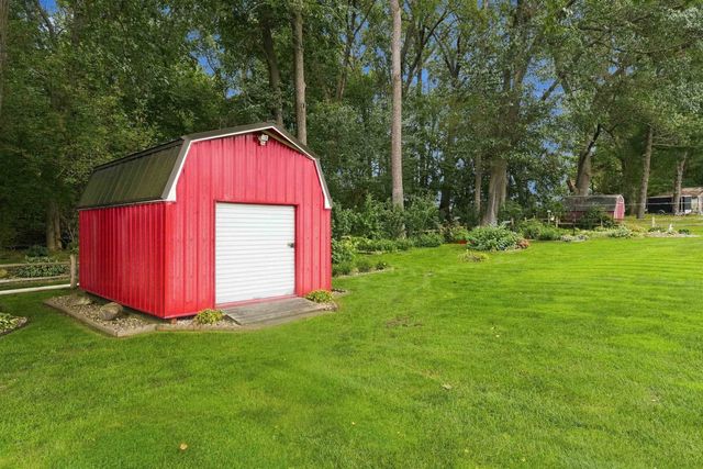 58908 Wray Drive, Elkhart, IN 46517