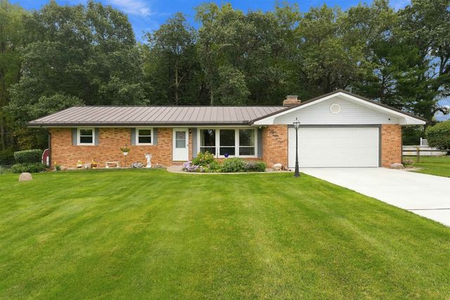 58908 Wray Drive, Elkhart, IN 46517