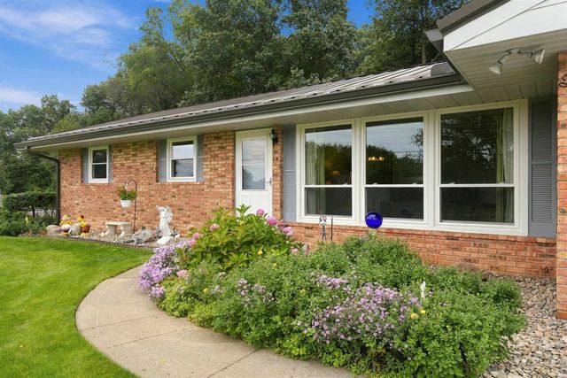 58908 Wray Drive, Elkhart, IN 46517