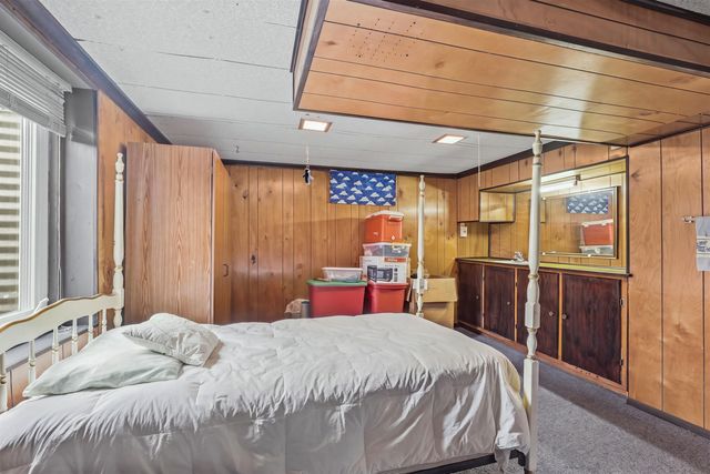 58908 Wray Drive, Elkhart, IN 46517