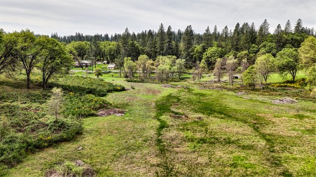 5001 Sheppards Trl, Garden Valley, CA 95633