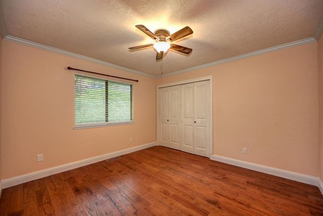 5001 Sheppards Trl, Garden Valley, CA 95633