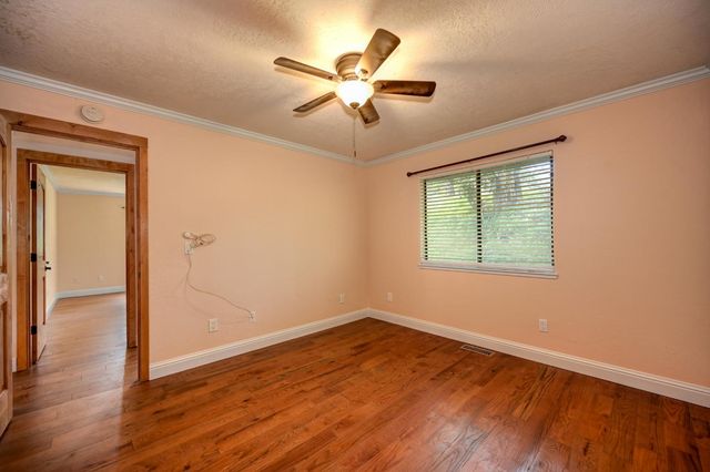 5001 Sheppards Trl, Garden Valley, CA 95633