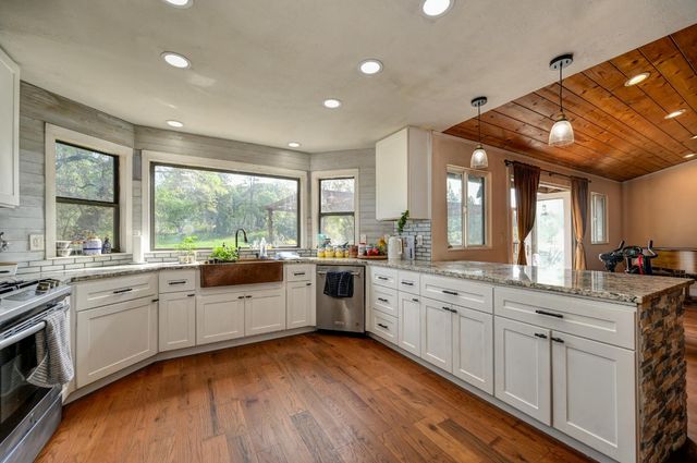 5001 Sheppards Trl, Garden Valley, CA 95633