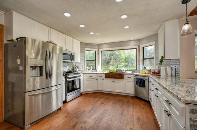 5001 Sheppards Trl, Garden Valley, CA 95633