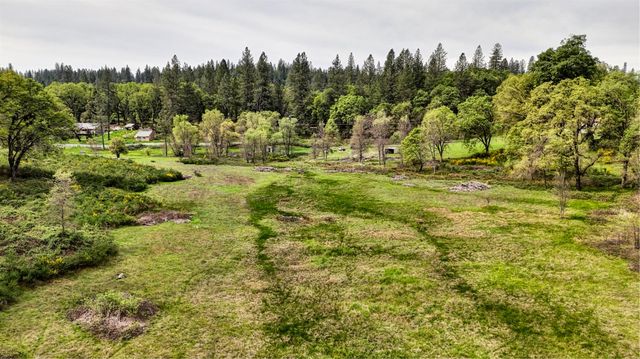 5001 Sheppards Trl, Garden Valley, CA 95633