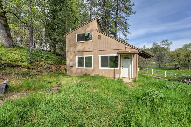 5001 Sheppards Trl, Garden Valley, CA 95633