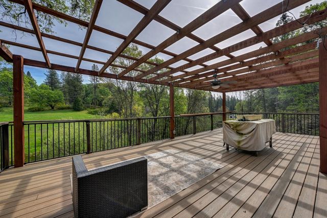 5001 Sheppards Trl, Garden Valley, CA 95633