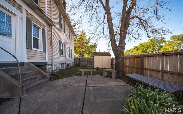 238 Houston Street, St Charles, MO 63301