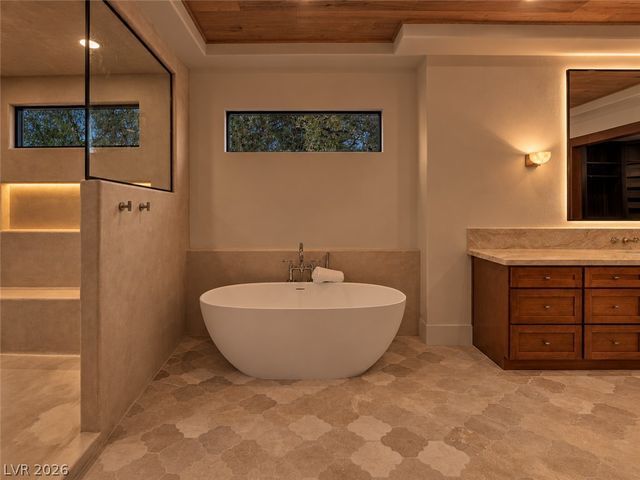 1967 Cherry Creek Circle, Las Vegas, NV 89135
