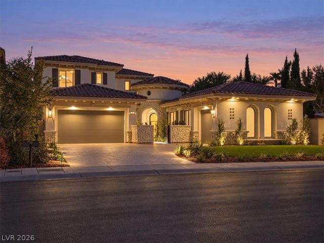 1967 Cherry Creek Circle, Las Vegas, NV 89135
