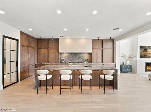 1967 Cherry Creek Circle, Las Vegas, NV 89135