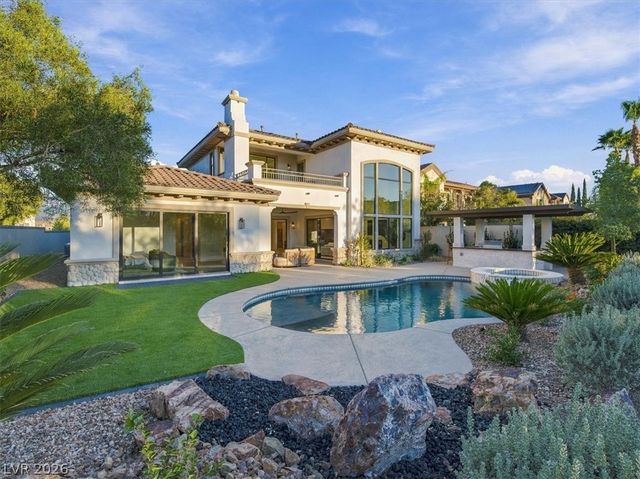 1967 Cherry Creek Circle, Las Vegas, NV 89135