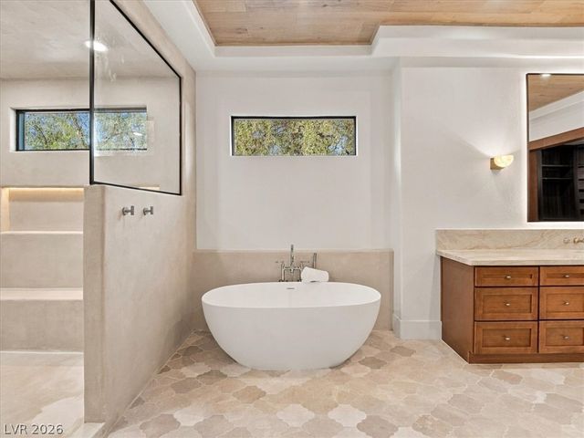 1967 Cherry Creek Circle, Las Vegas, NV 89135