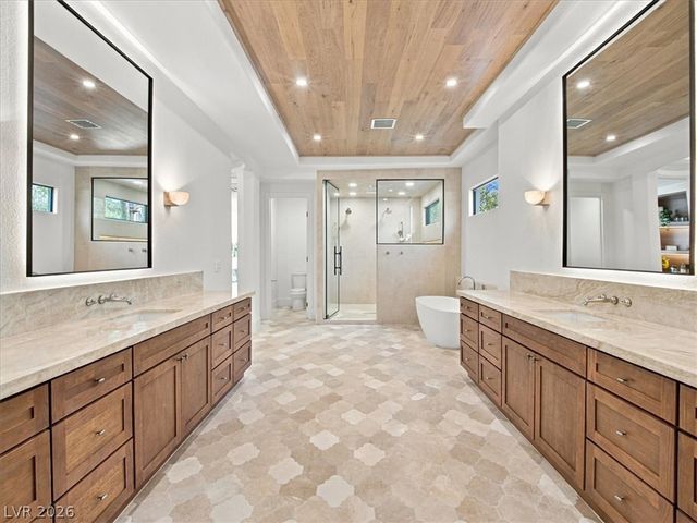 1967 Cherry Creek Circle, Las Vegas, NV 89135