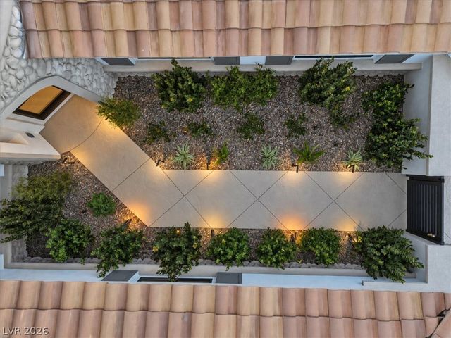 1967 Cherry Creek Circle, Las Vegas, NV 89135