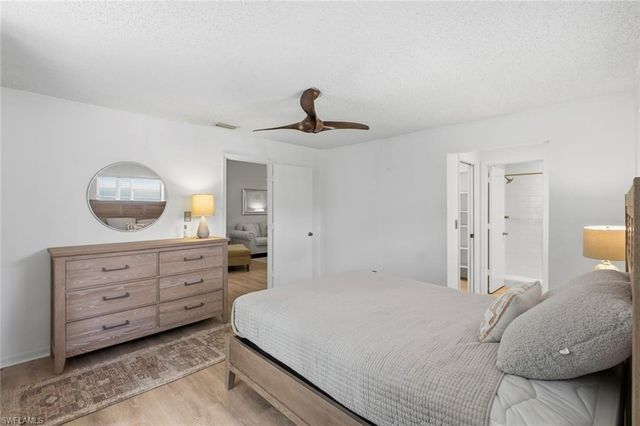3531 County Barn RD 201, Naples, FL 34112