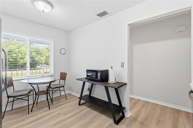 3531 County Barn RD 201, Naples, FL 34112