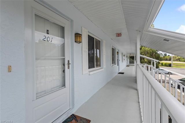 3531 County Barn RD 201, Naples, FL 34112