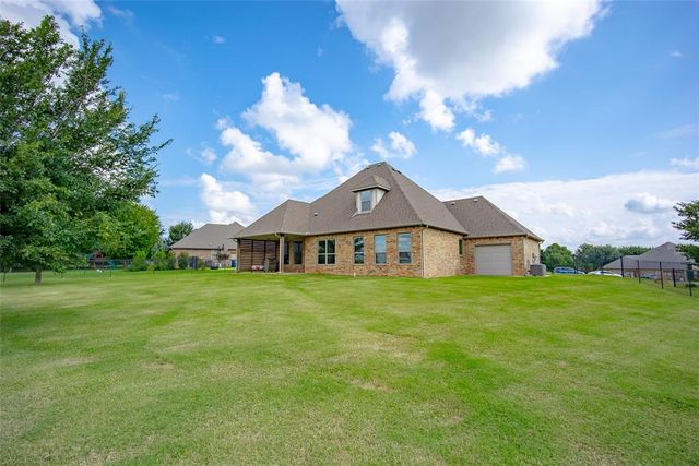 2126 NW 34th Street, Newcastle, OK 73065