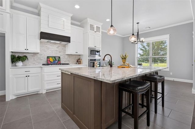 2126 NW 34th Street, Newcastle, OK 73065